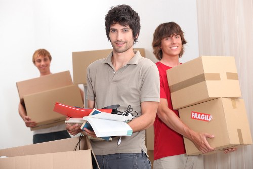 Office relocation support for businesses near Leaves Green