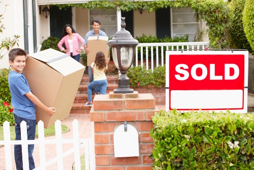 Office relocation supplies and moving equipment for commercial removals near Leaves Green