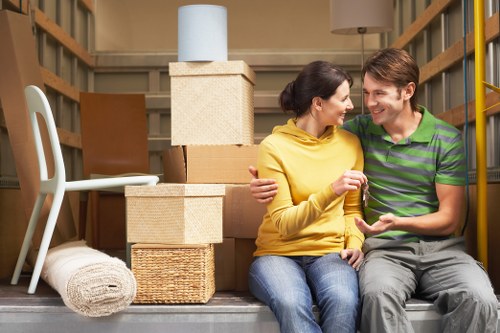 Packing and loading service for a move near Leaves Green
