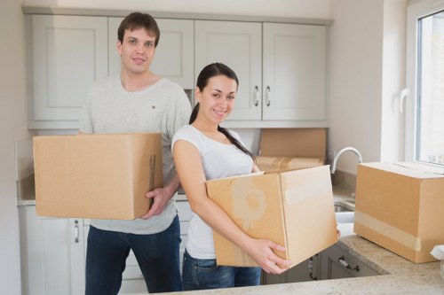 Loading furniture for a man with van job in Leaves Green